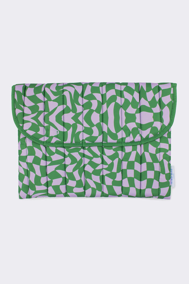 Wavy Check | 16 Inch Laptop Sleeve