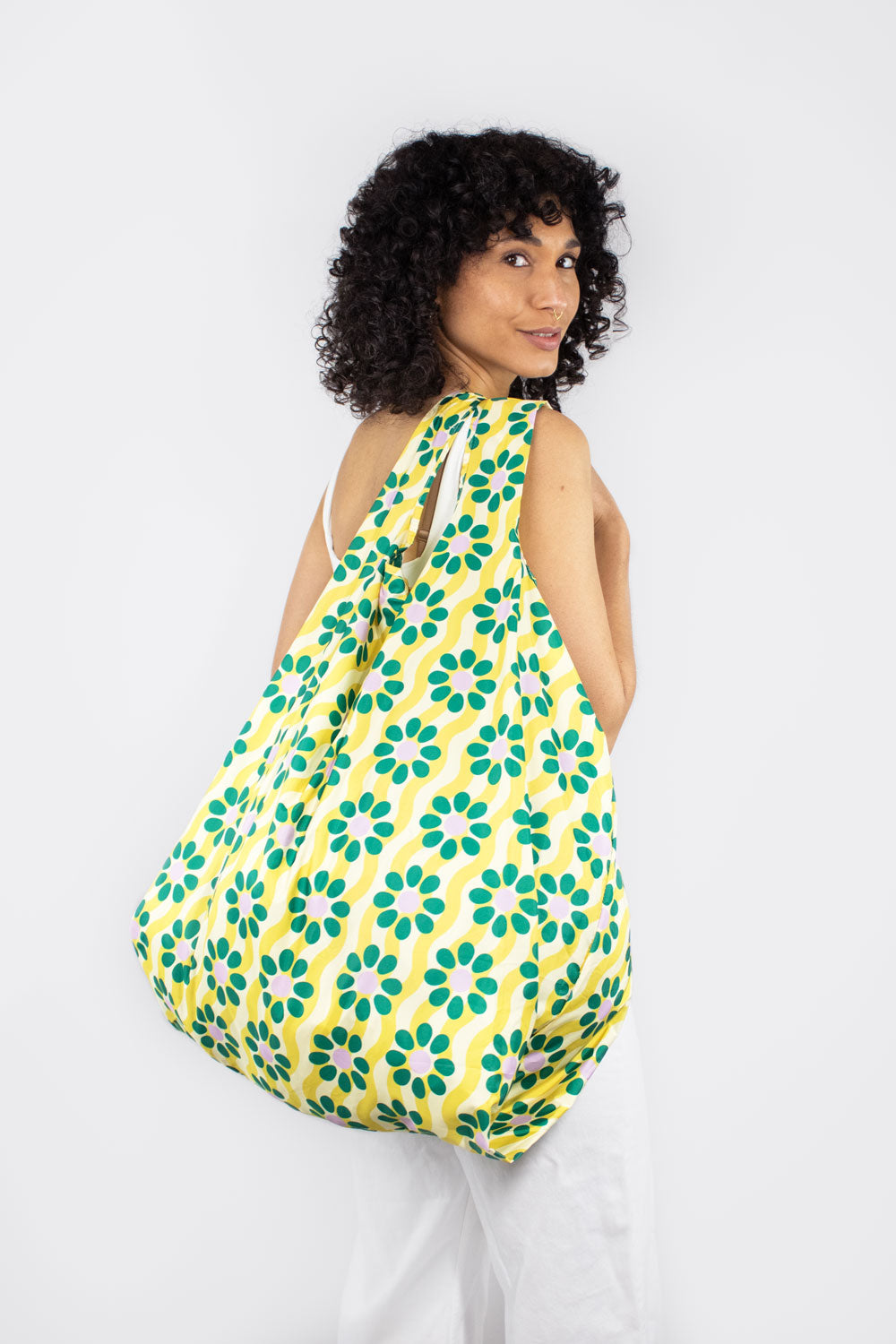 Wavy Daisy | Extra Large Reusable Bag