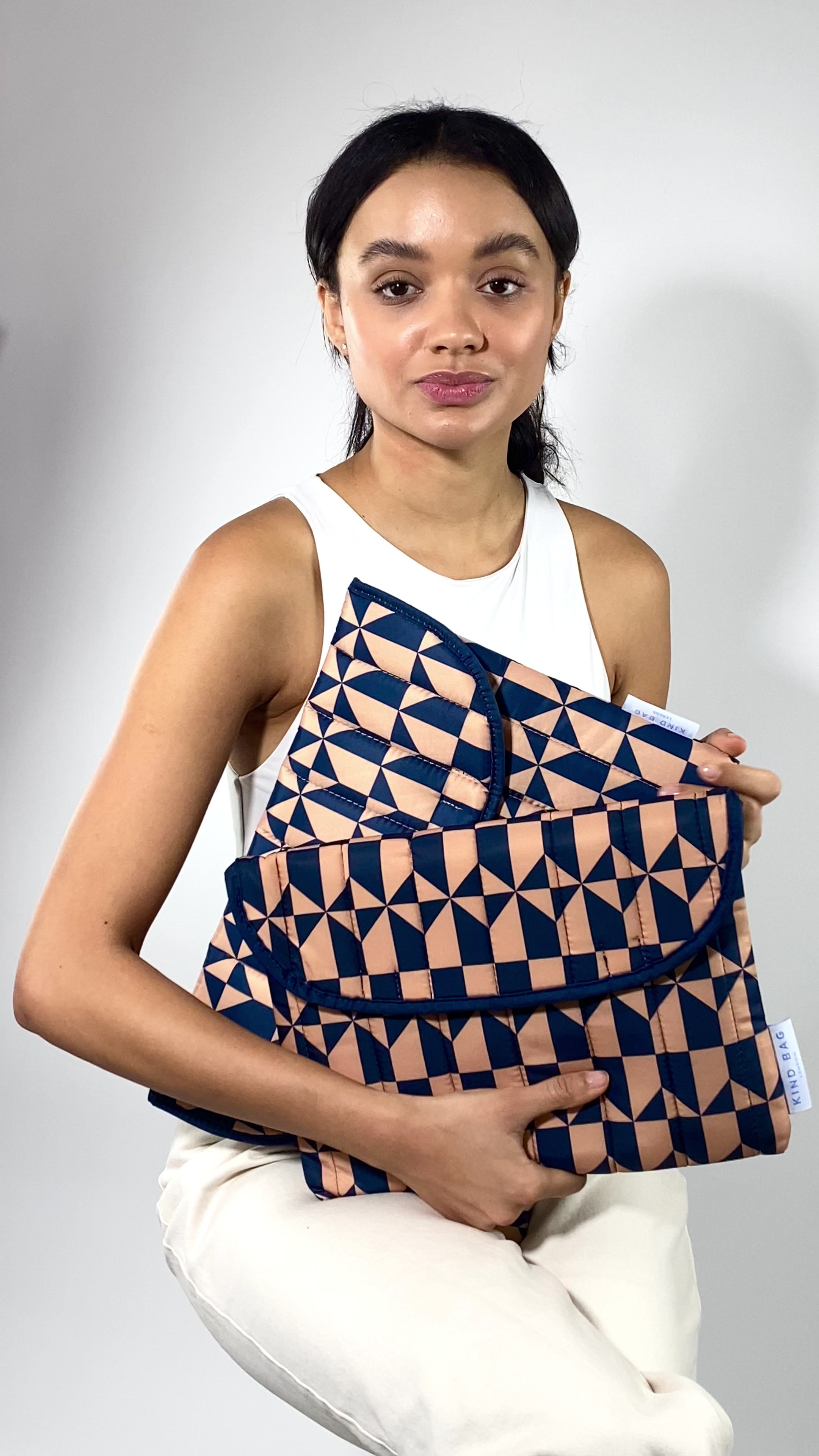 Load video: Wavy Check | 16 Inch Laptop Sleeve